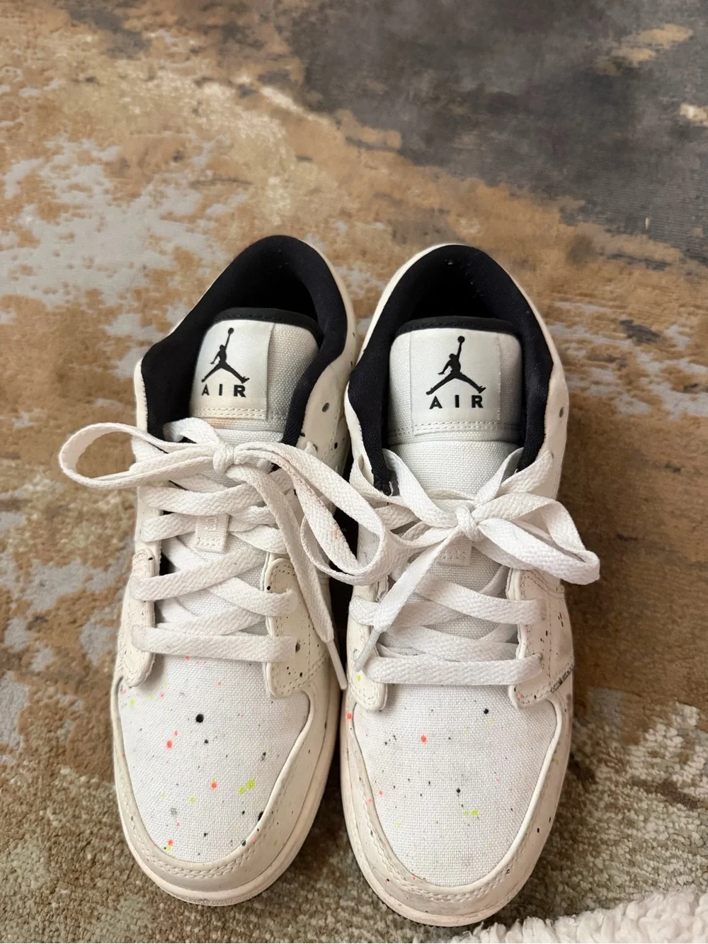 Air Jordan 1 Low SE GS Paint Splatter